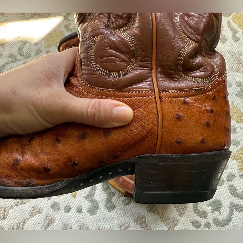 TONY LAMA Style # 8238 Full Quill Ostritch
Cowboy Boots Size 6 - Picture 5 of 8